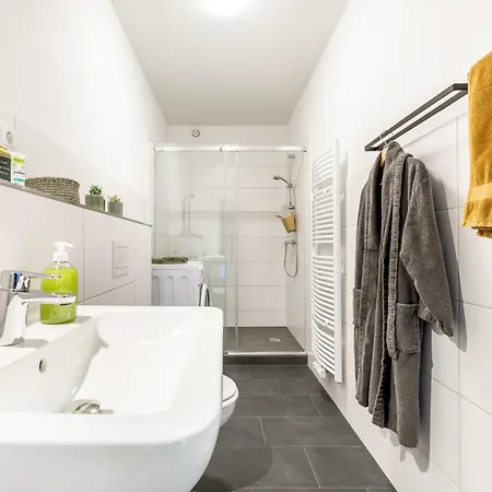Apartment Tvl - Modern, Zentral Und Haustierfreundlich In Bad Zwischenahn