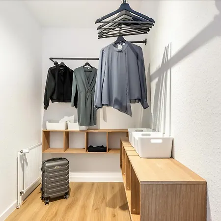 Tvl - Modern, Zentral Und Haustierfreundlich In Daire *